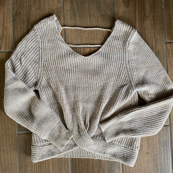 Boutique bar back sweater - Picture 1 of 5